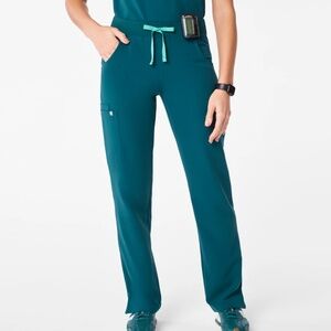 NWT FIGS Kade Cargo Scrub Pants Caribbean blue